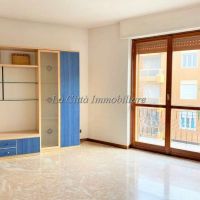 2 locali - Novara(NO)