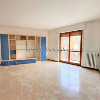 2 locali - Novara(NO)