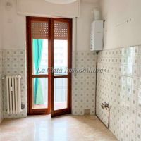 2 locali - Novara(NO)