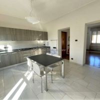 2 locali/Appartamento - Novara(NO)