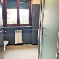 1 locale - Novara(NO)