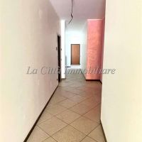 3 locali - Galliate(NO)