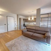 2 locali - Novara(NO)