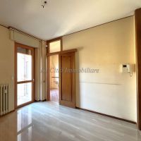 4 o più locali - Novara(NO)