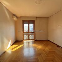 4 o più locali - Novara(NO)