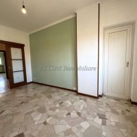 2 locali - Novara(NO)