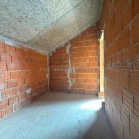 4 o più locali - Galliate(NO)