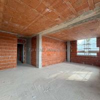 4 o più locali - Galliate(NO)