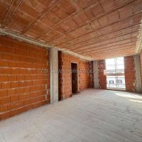 3 locali - Galliate(NO)