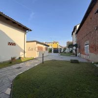 Villa/Villa Bifamiliare - Novara(NO)