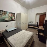 Appartamento/4 o più locali - Novara(NO)