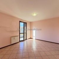 3 locali - Novara(NO)