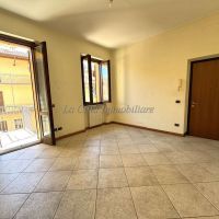 3 locali - Galliate(NO)