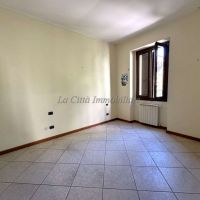 3 locali - Galliate(NO)