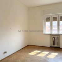 3 locali/4 o più locali/Appartamento - Novara(NO)