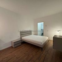 1 locale - Novara(NO)