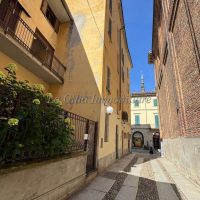 1 locale - Novara(NO)
