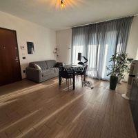 2 locali - Novara(NO)