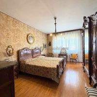 4 o più locali/Appartamento - Novara(NO)