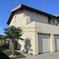 Villa - Casalbeltrame(NO)