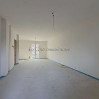 3 locali - Galliate(NO)