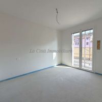 3 locali - Galliate(NO)